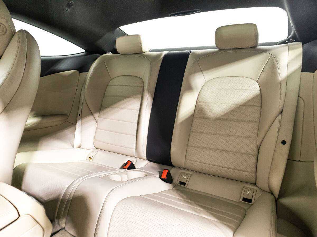 Mercedes-Benz C-Класс б/у, 2017, Автоматическая. Фото: #9