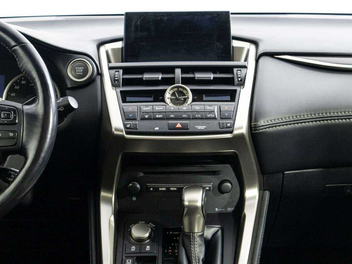 Lexus NX б/у, 2015, Вариатор. Фото: #13