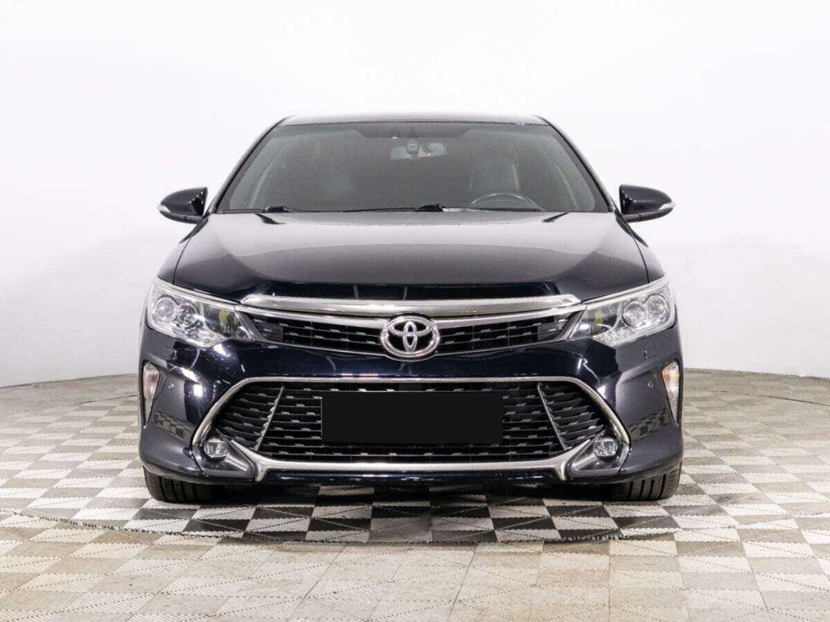 Toyota Camry б/у, 2017, Автоматическая. Фото: #1