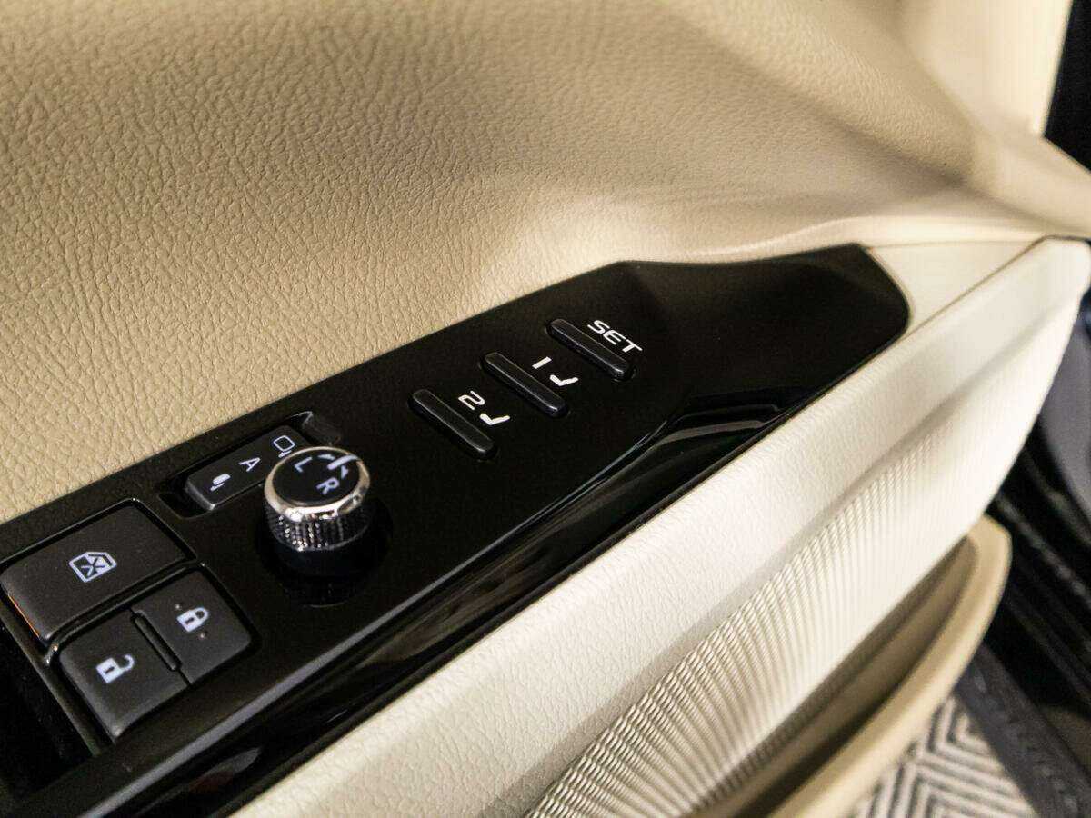 Toyota Camry б/у, 2018, Автоматическая. Фото: #17