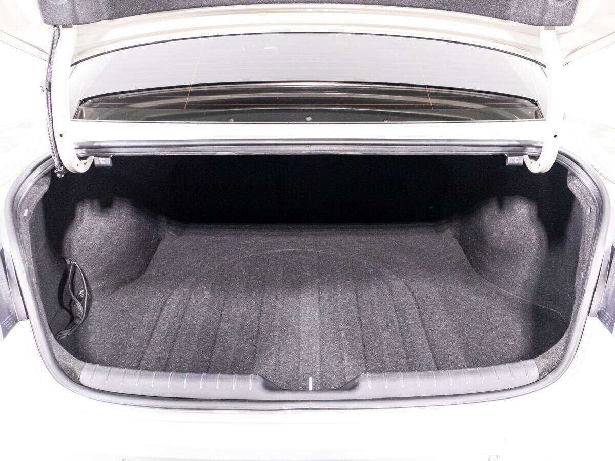 Hyundai Elantra б/у, 2021, Автоматическая. Фото: #14