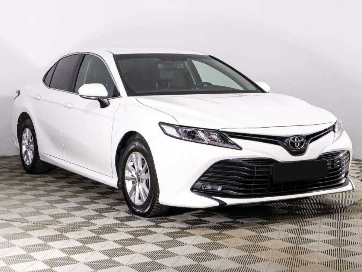 Toyota Camry б/у, 2019, Автоматическая. Фото: #2