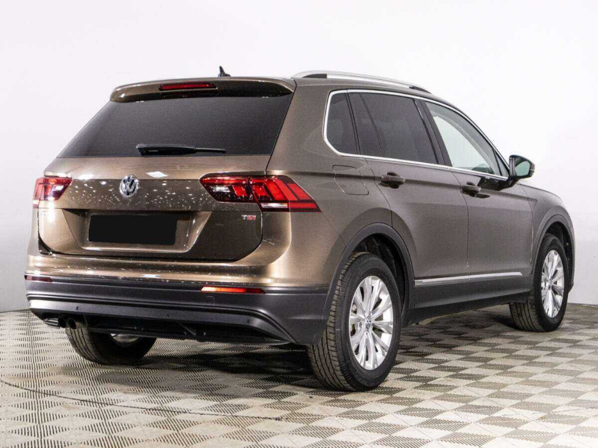Volkswagen Tiguan б/у, 2017, Роботизированная. Фото: #4
