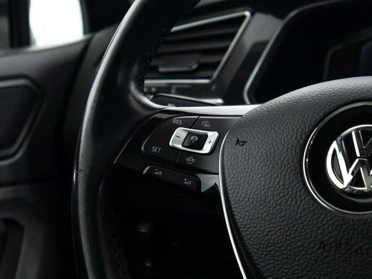 Volkswagen Tiguan б/у, 2019, Роботизированная. Фото: #21