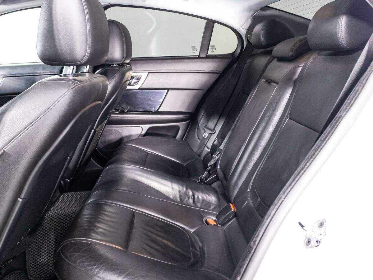 Jaguar XF б/у, 2013, Автоматическая. Фото: #9