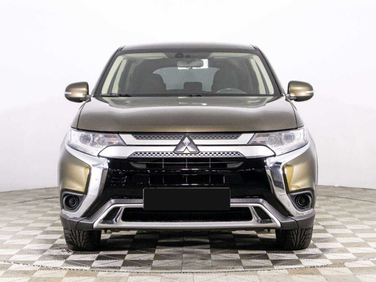 Mitsubishi Outlander б/у, 2019, Вариатор. Фото: #1