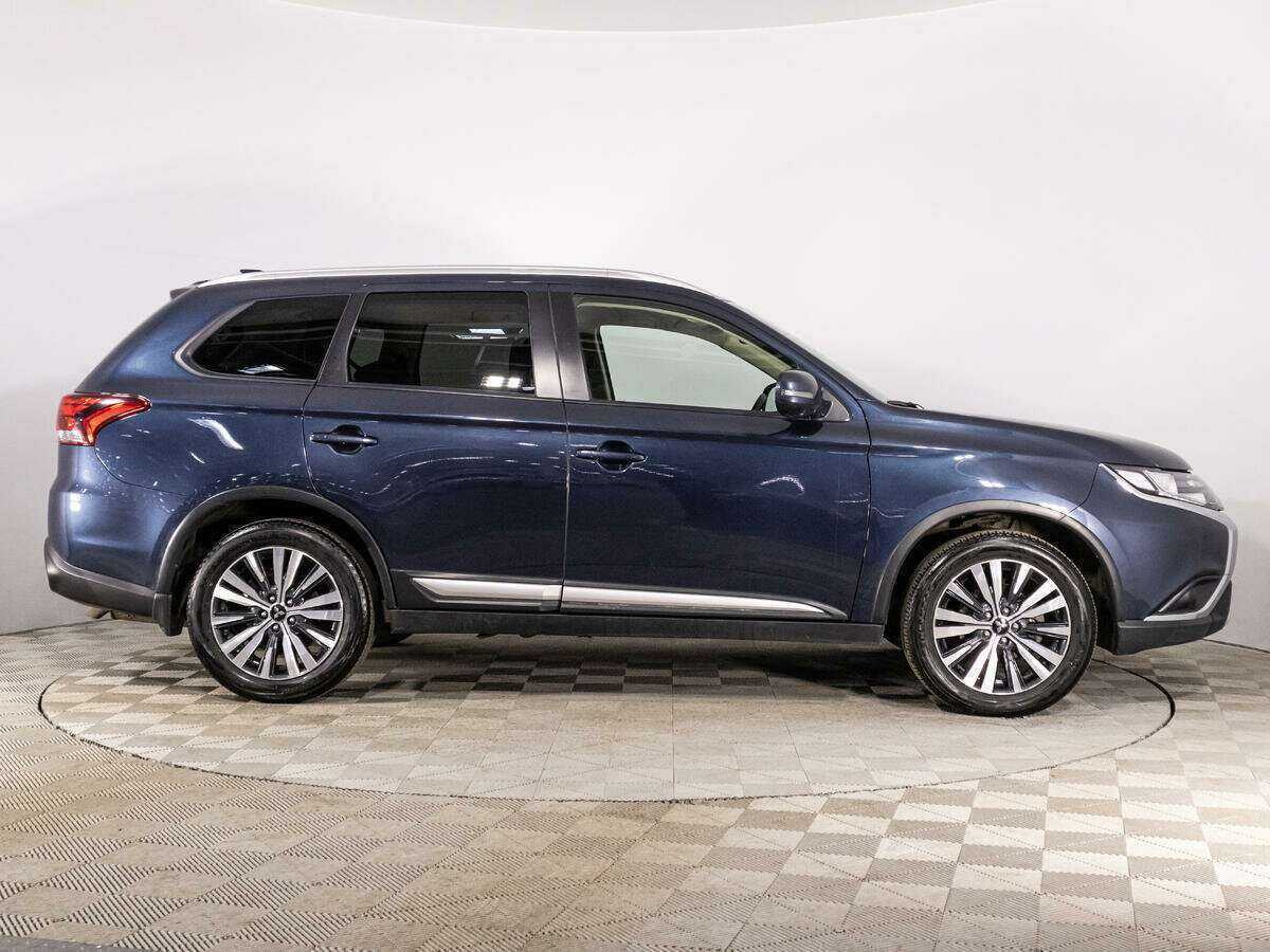 Mitsubishi Outlander б/у, 2019, Вариатор. Фото: #3