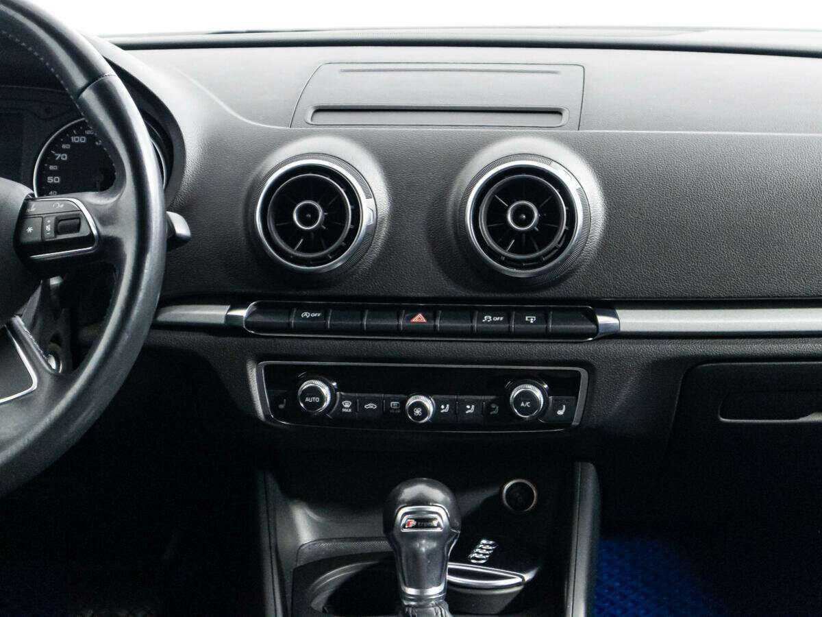 Audi A3 б/у, 2015, Роботизированная. Фото: #13