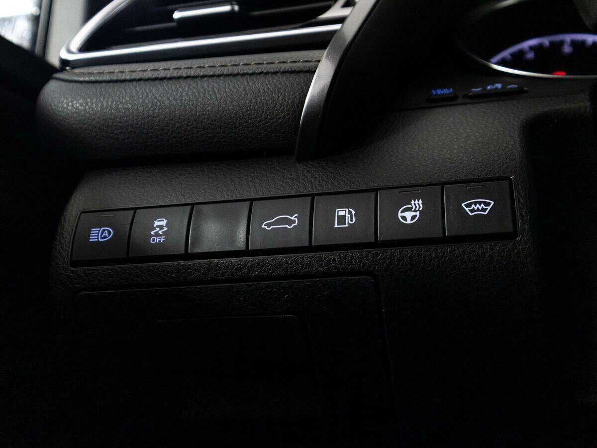 Toyota Camry б/у, 2018, Автоматическая. Фото: #18