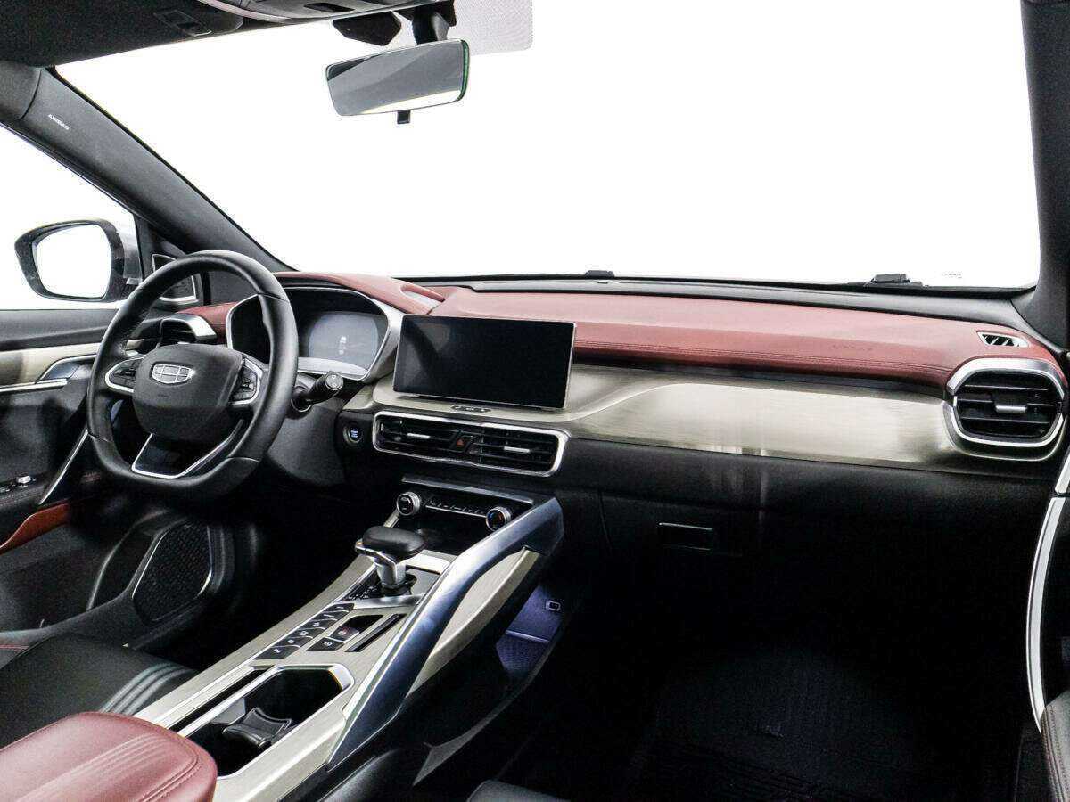 Geely Coolray б/у, 2023, Роботизированная. Фото: #8