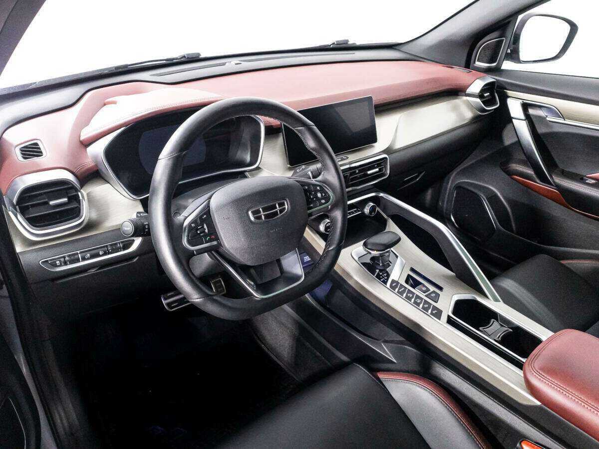 Geely Coolray б/у, 2023, Роботизированная. Фото: #10