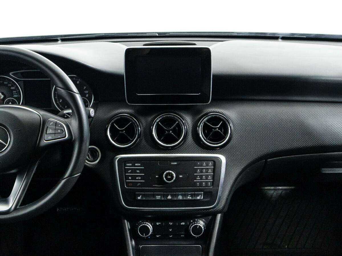 Mercedes-Benz A-Класс б/у, 2016, Роботизированная. Фото: #13