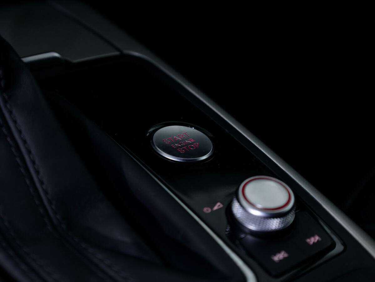 Audi A6 б/у, 2016, Роботизированная. Фото: #16