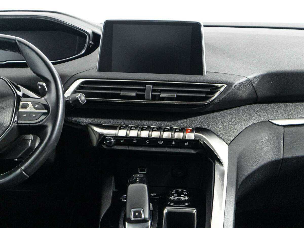 Peugeot 3008 б/у, 2018, Автоматическая. Фото: #13