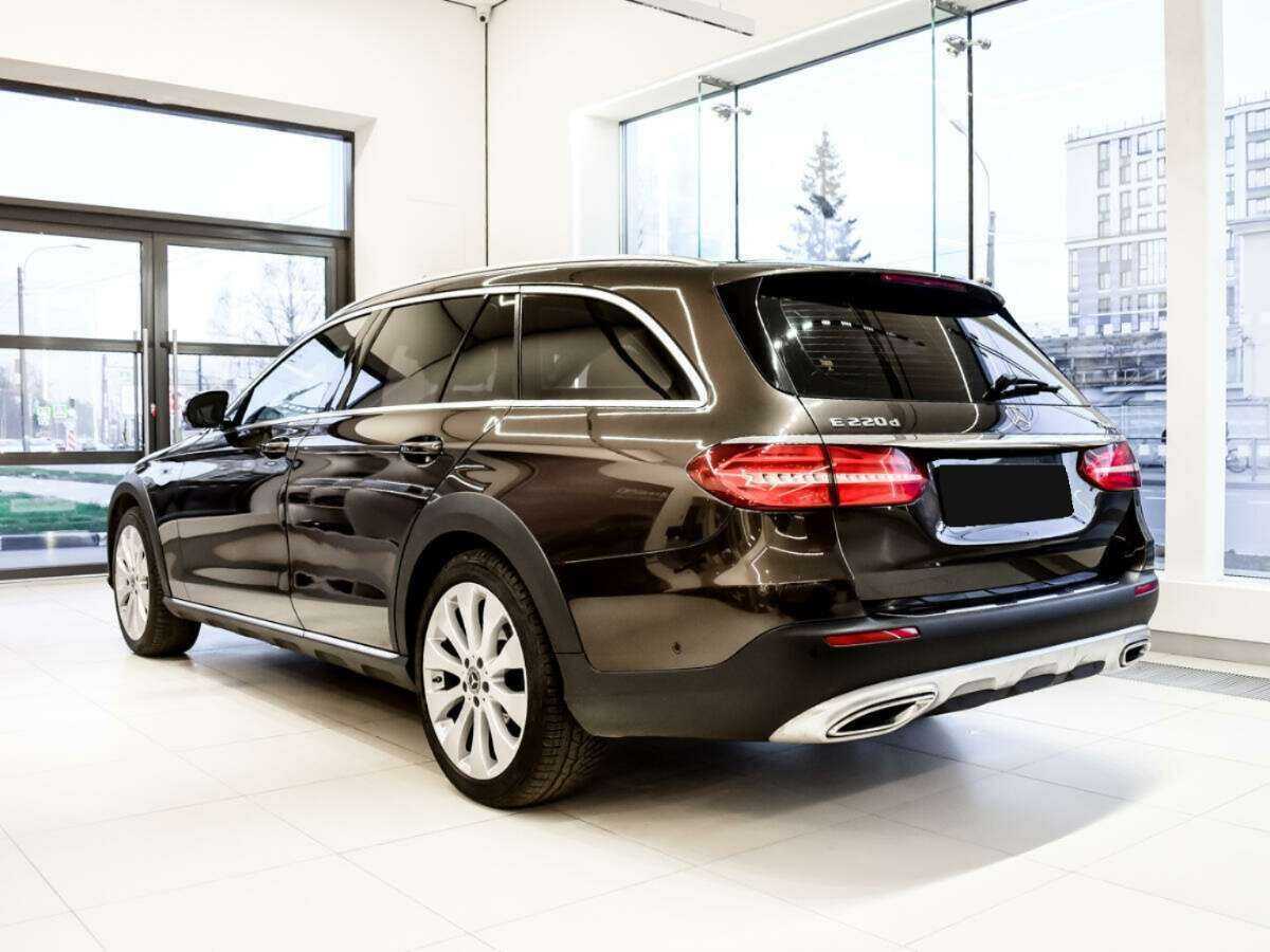 Mercedes-Benz E-Класс б/у, 2017, Автоматическая. Фото: #4