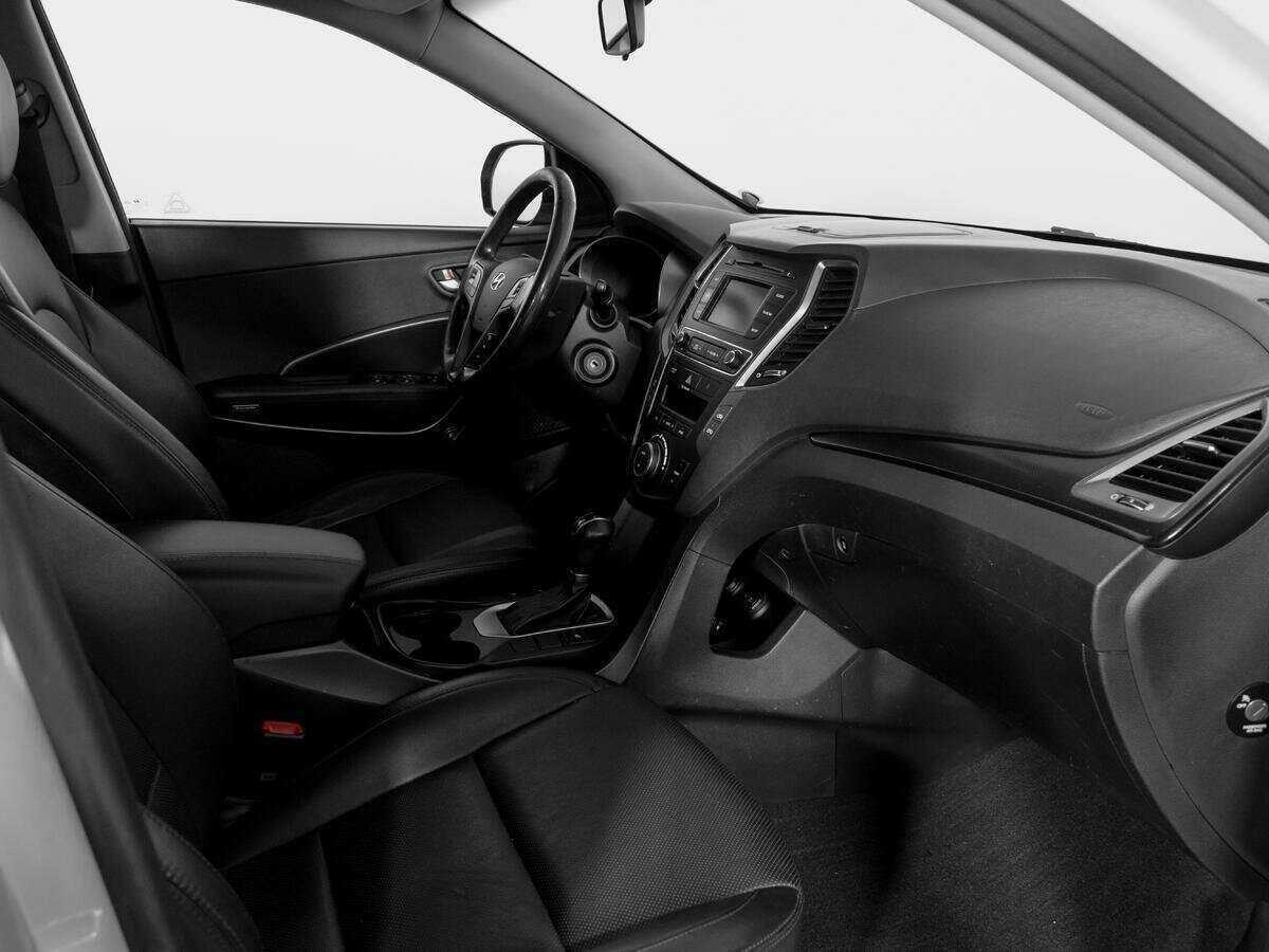 Hyundai Santa Fe б/у, 2016, Автоматическая. Фото: #8