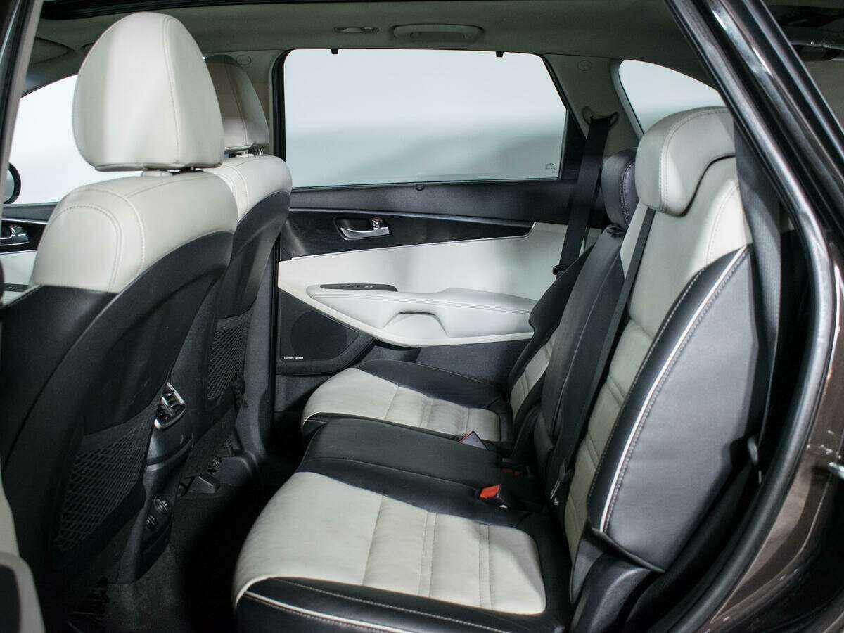 Kia Sorento б/у, 2018, Автоматическая. Фото: #9