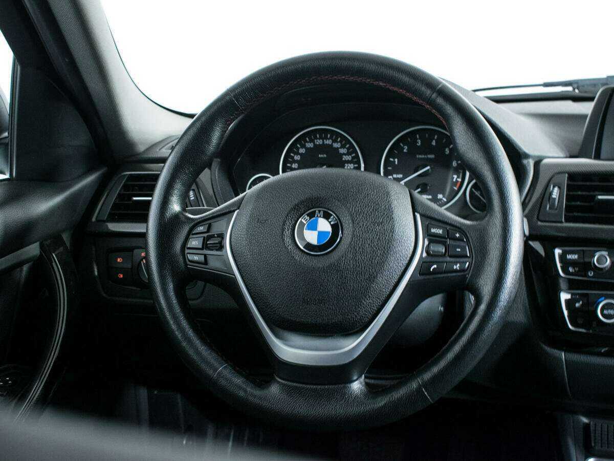 BMW 3 серии б/у, 2017, Автоматическая. Фото: #13