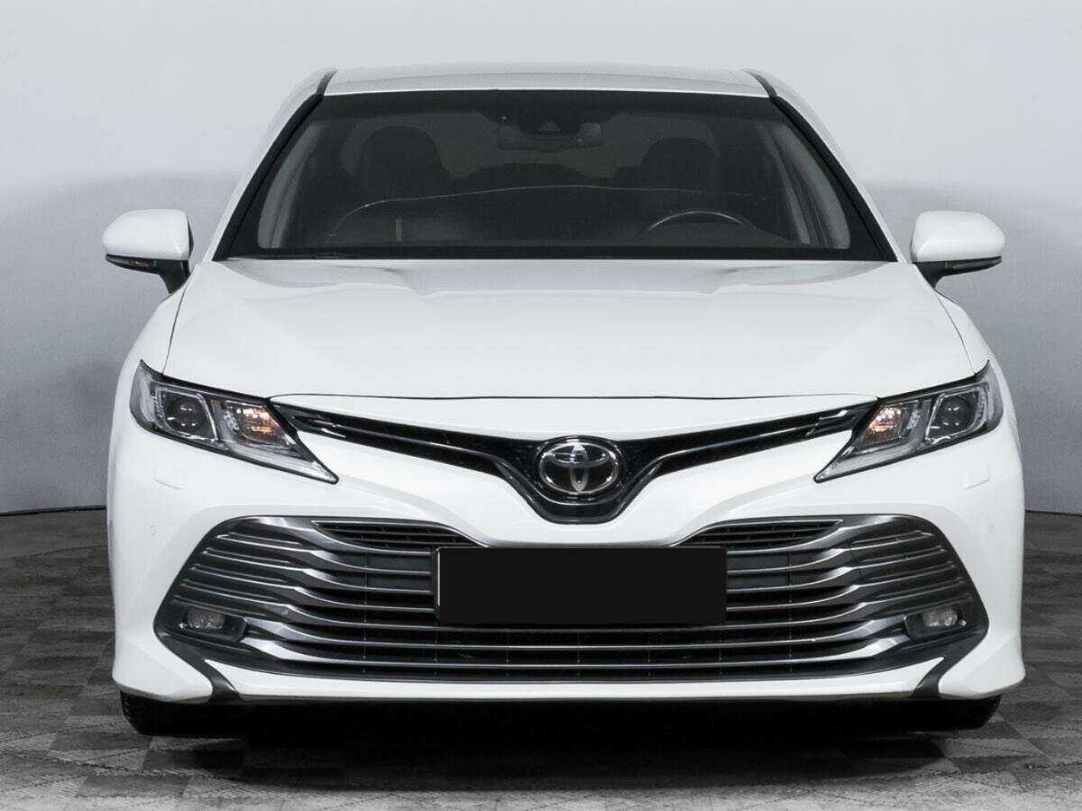 Toyota Camry б/у, 2019, Автоматическая. Фото: #1