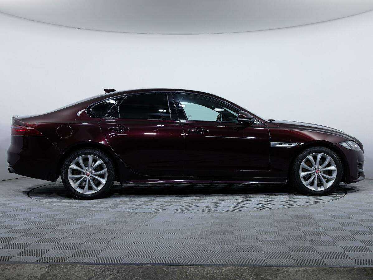 Jaguar XF б/у, 2017, Автоматическая. Фото: #3