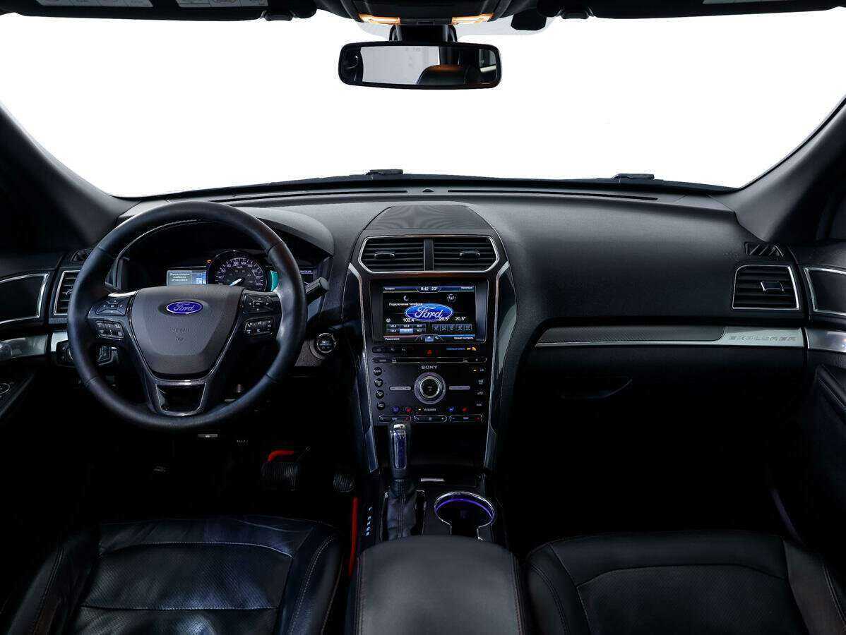 Ford Explorer б/у, 2015, Автоматическая. Фото: #9