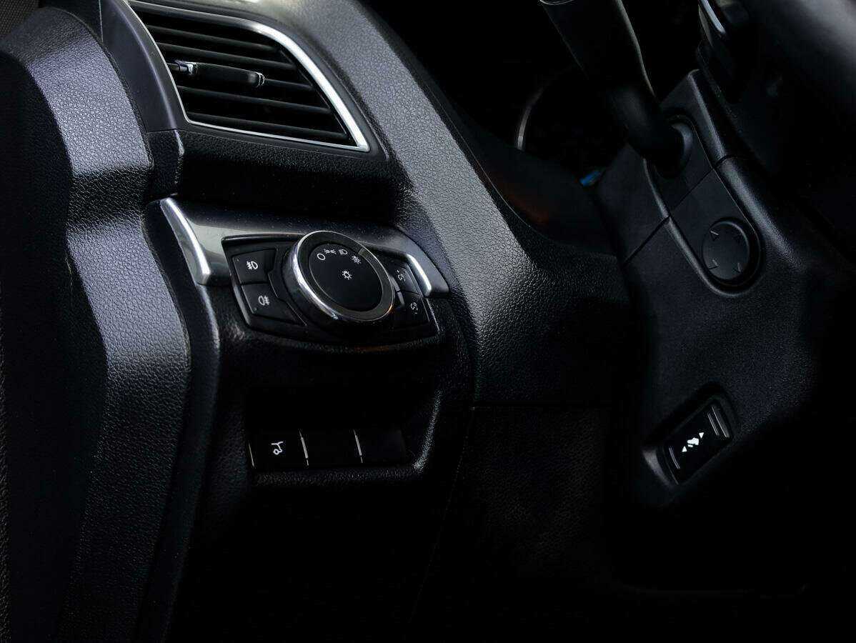 Ford Explorer б/у, 2015, Автоматическая. Фото: #20