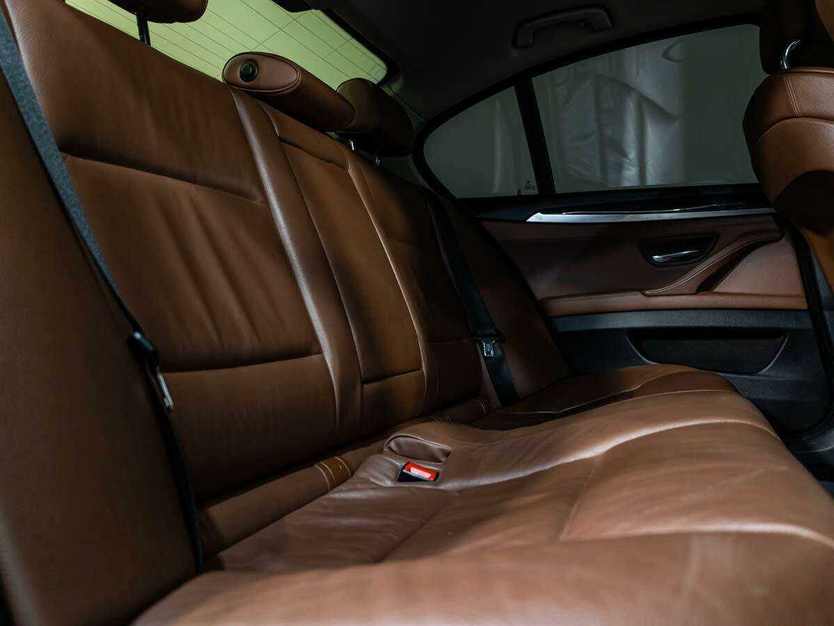 BMW 5 серии б/у, 2012, Автоматическая. Фото: #11