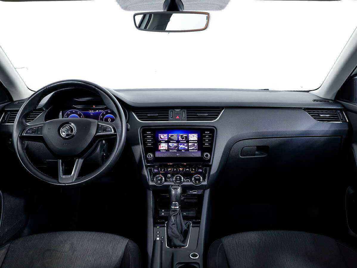 Skoda Octavia б/у, 2019, Роботизированная. Фото: #10