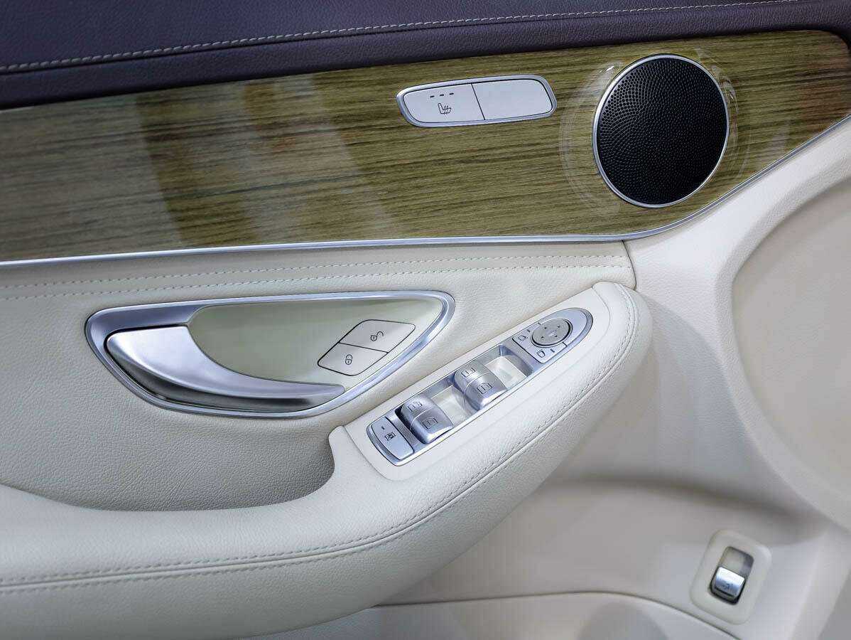 Mercedes-Benz C-Класс б/у, 2015, Автоматическая. Фото: #17