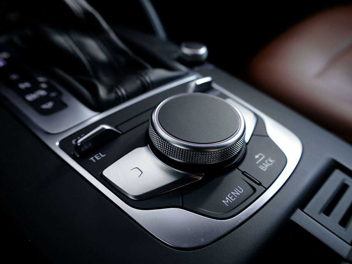 Audi A3 б/у, 2018, Роботизированная. Фото: #11