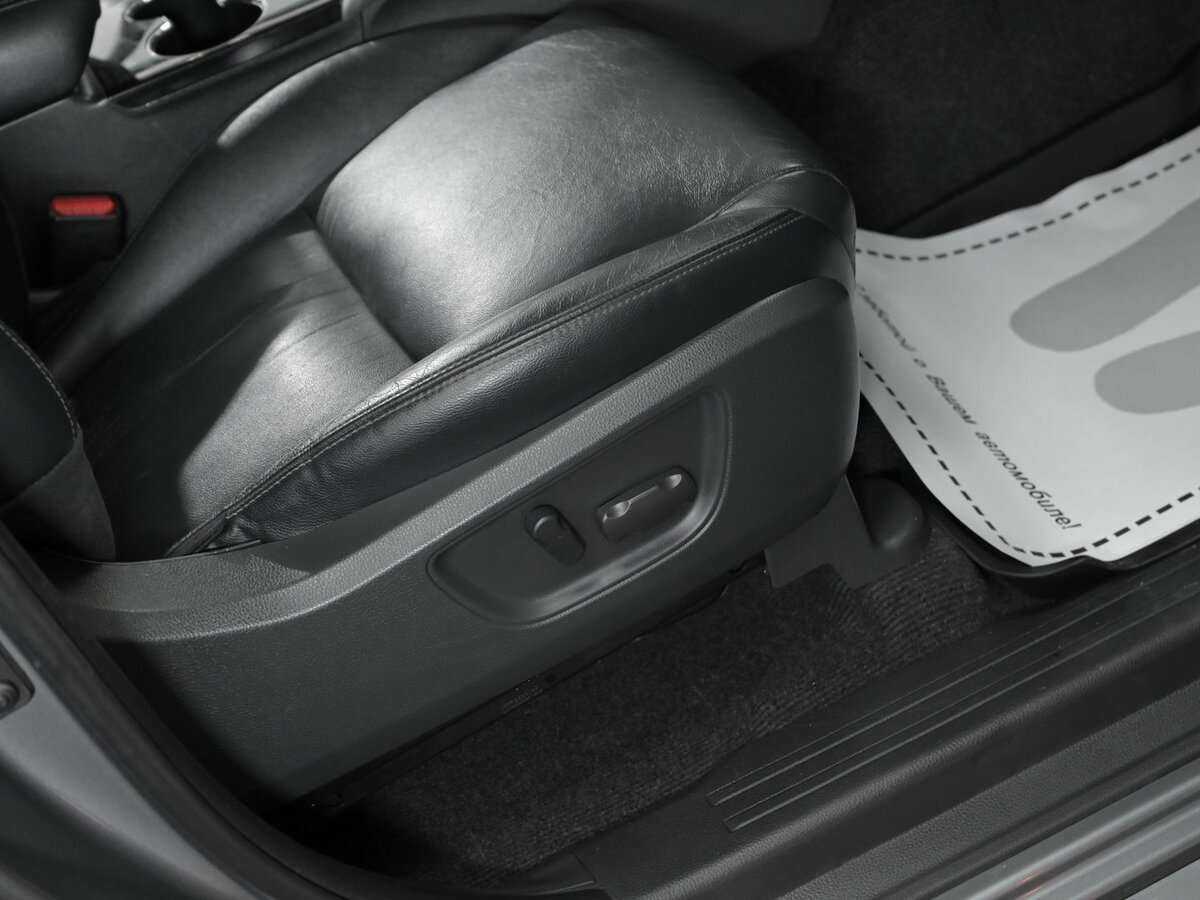 Mitsubishi Pajero Sport б/у, 2017, Автоматическая. Фото: #14