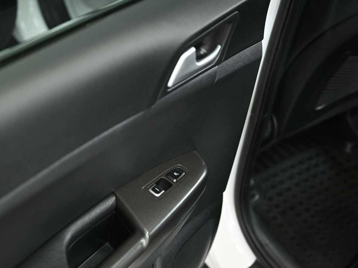 Kia Sportage б/у, 2017, Автоматическая. Фото: #6