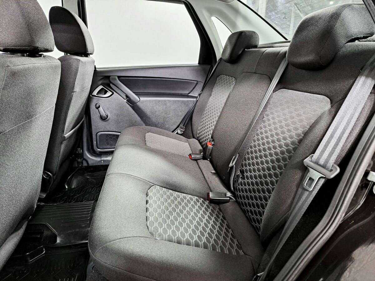 Lada (ВАЗ) Granta б/у, 2023, Механическая. Фото: #8