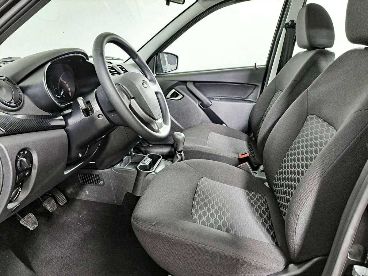 Lada (ВАЗ) Granta б/у, 2023, Механическая. Фото: #12