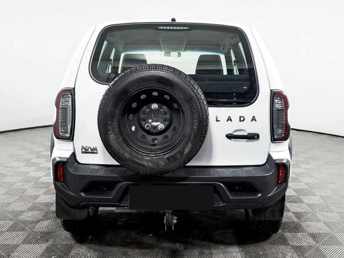 Лада (ВАЗ) Нива б/у, 2021, Механическая. Фото: #5