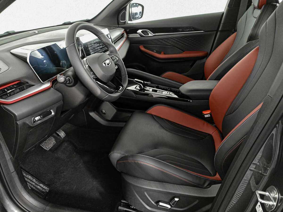 Geely Coolray б/у, 2023, Роботизированная. Фото: #13