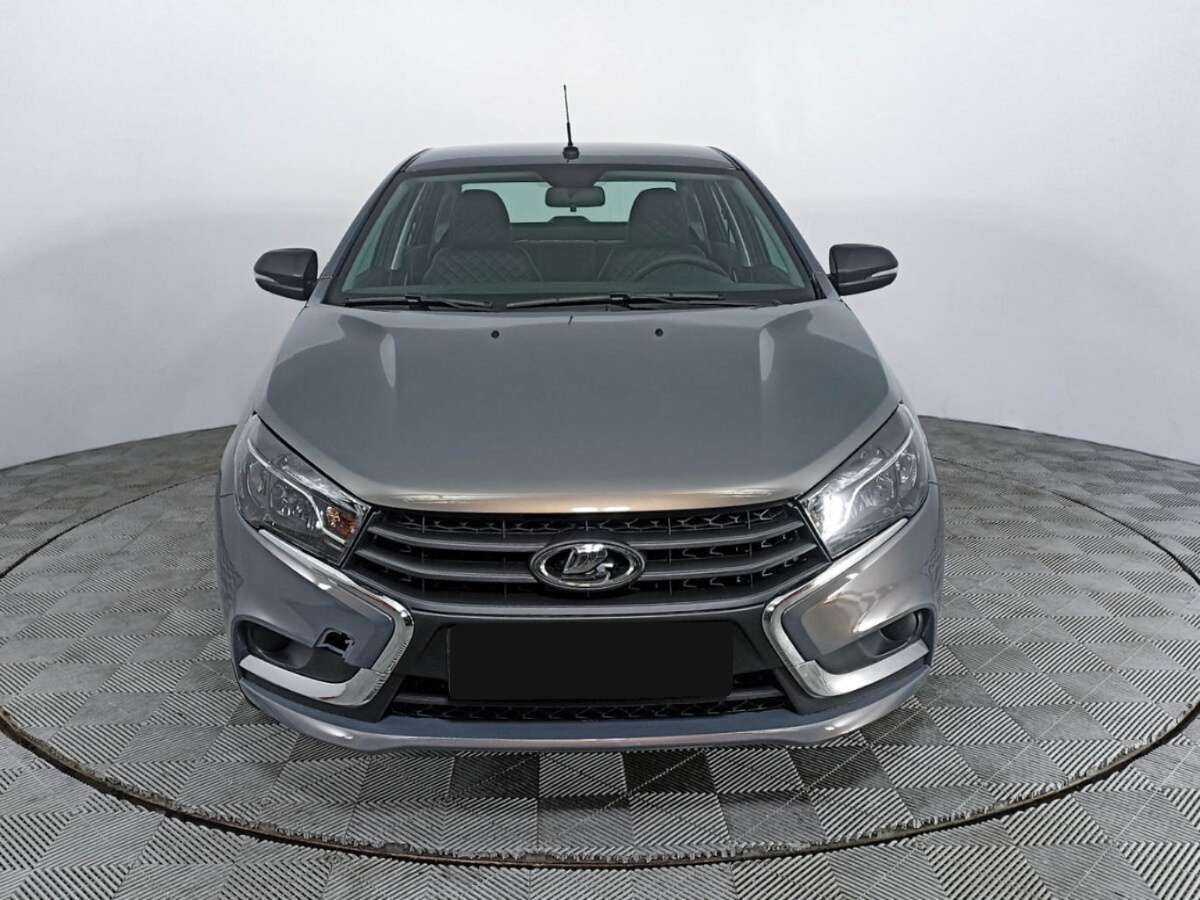Lada (ВАЗ) Vesta б/у, 2020, Механическая. Фото: #1