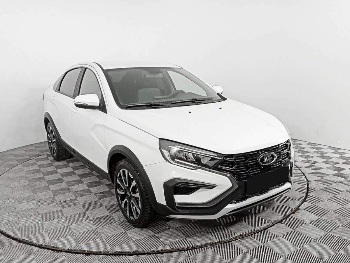 Lada (ВАЗ) Vesta б/у, 2023, Механическая. Фото: #2