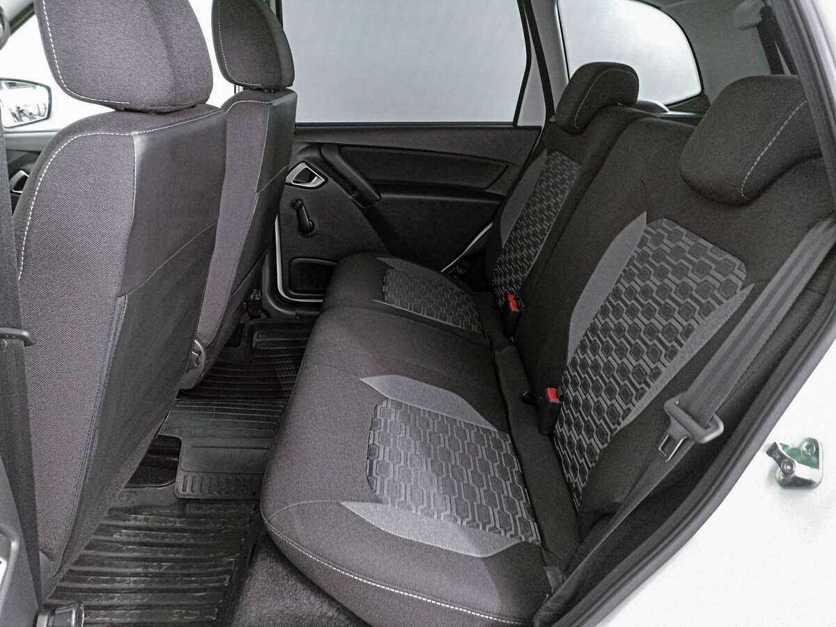 Lada (ВАЗ) Granta б/у, 2023, Механическая. Фото: #9