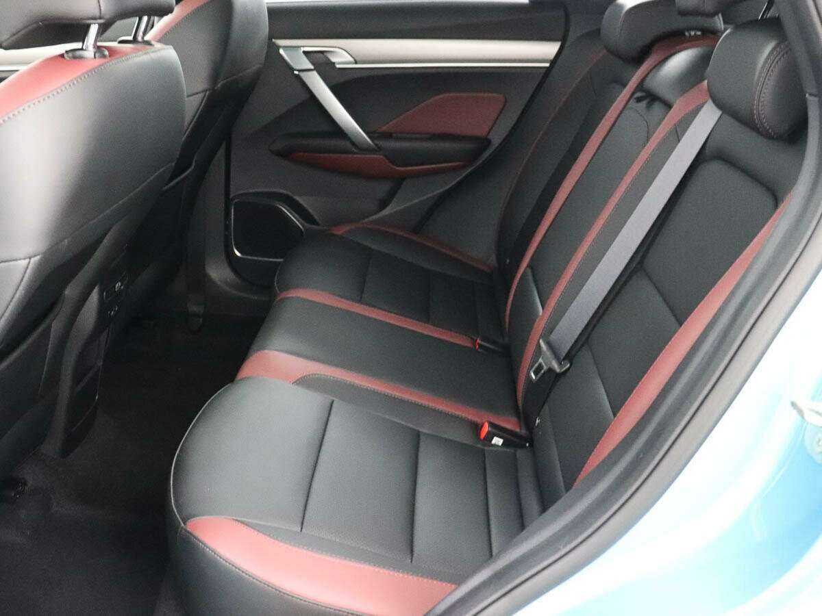 Geely Coolray б/у, 2023, Роботизированная. Фото: #8