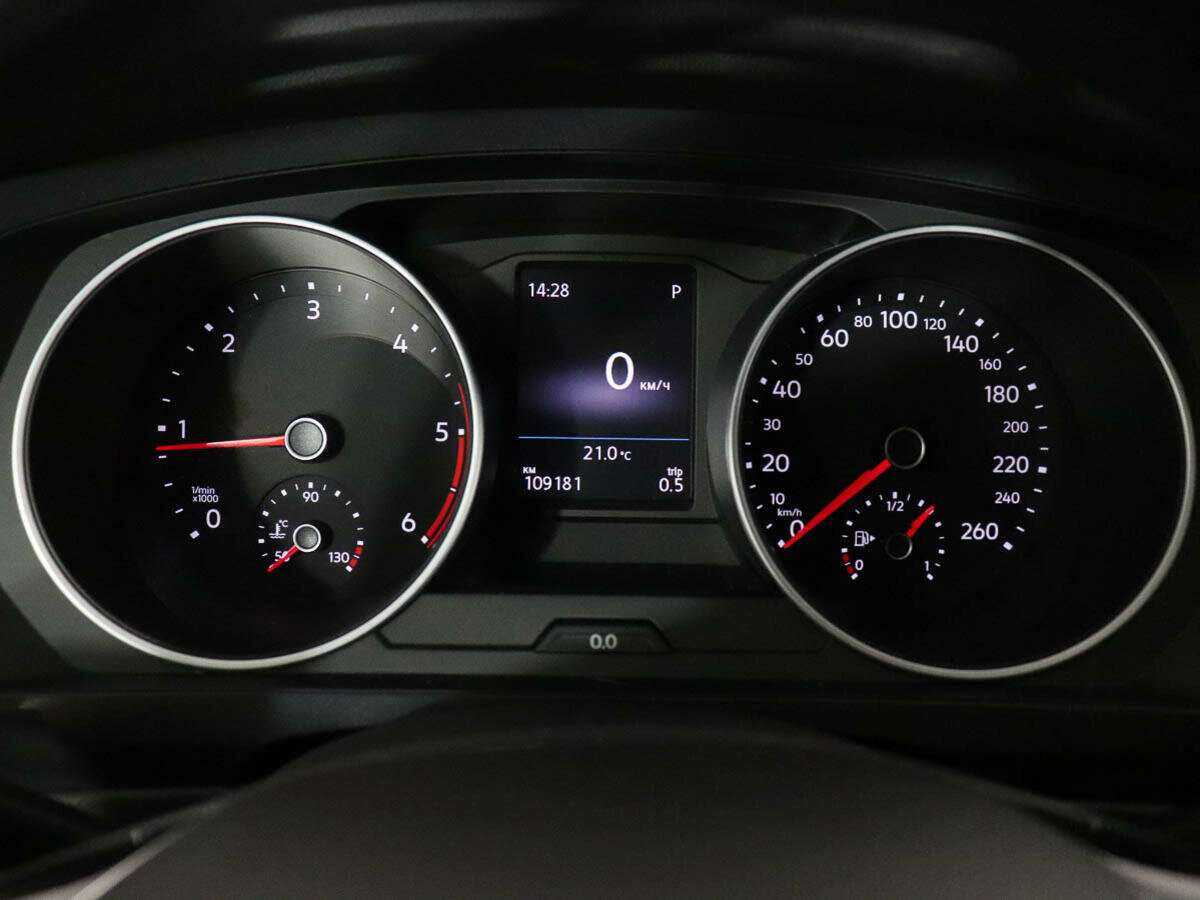 Volkswagen Tiguan б/у, 2018, Роботизированная. Фото: #9