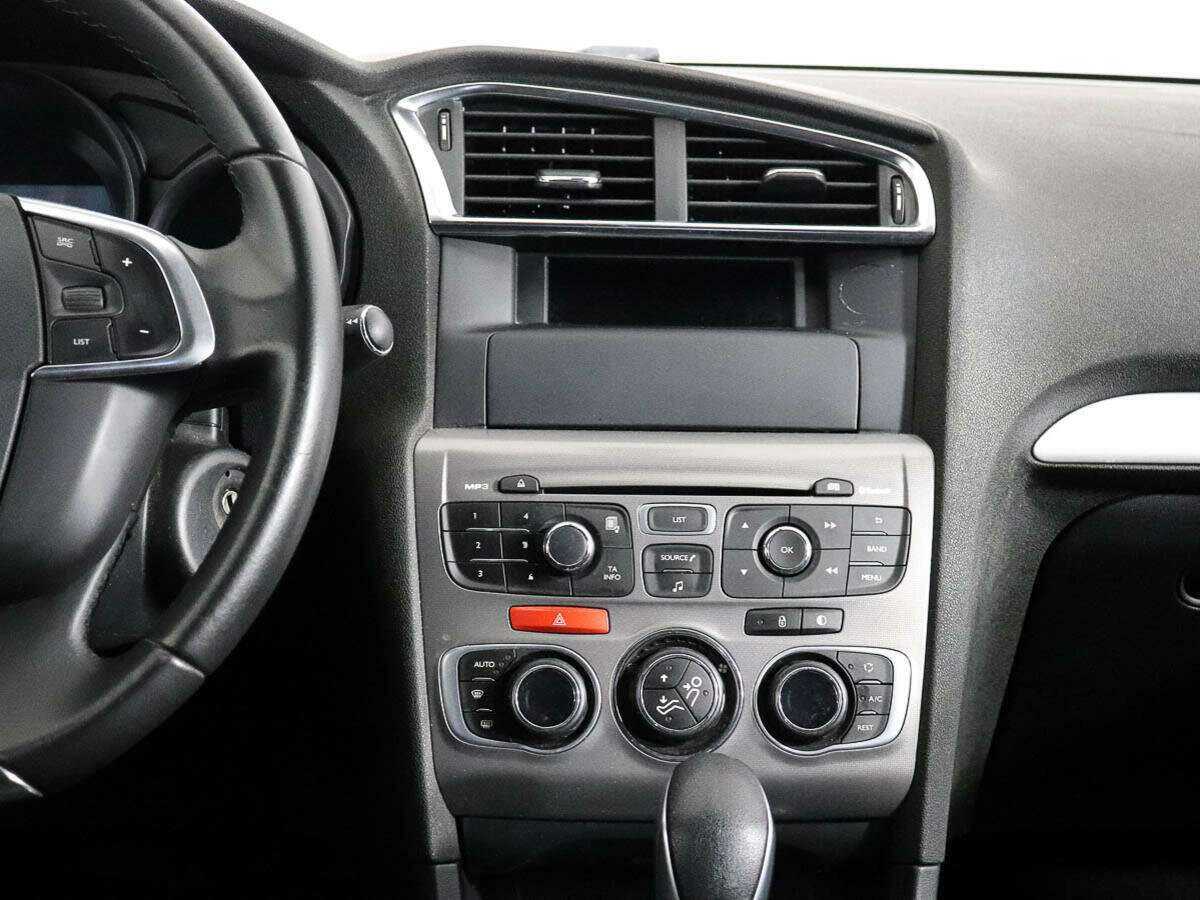 Citroen C4 б/у, 2015, Автоматическая. Фото: #11