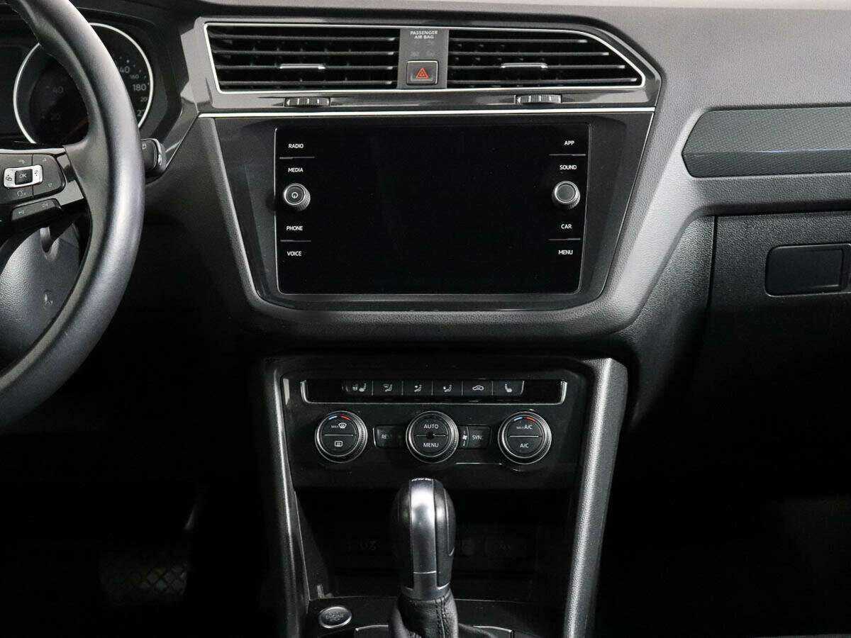 Volkswagen Tiguan б/у, 2017, Роботизированная. Фото: #11