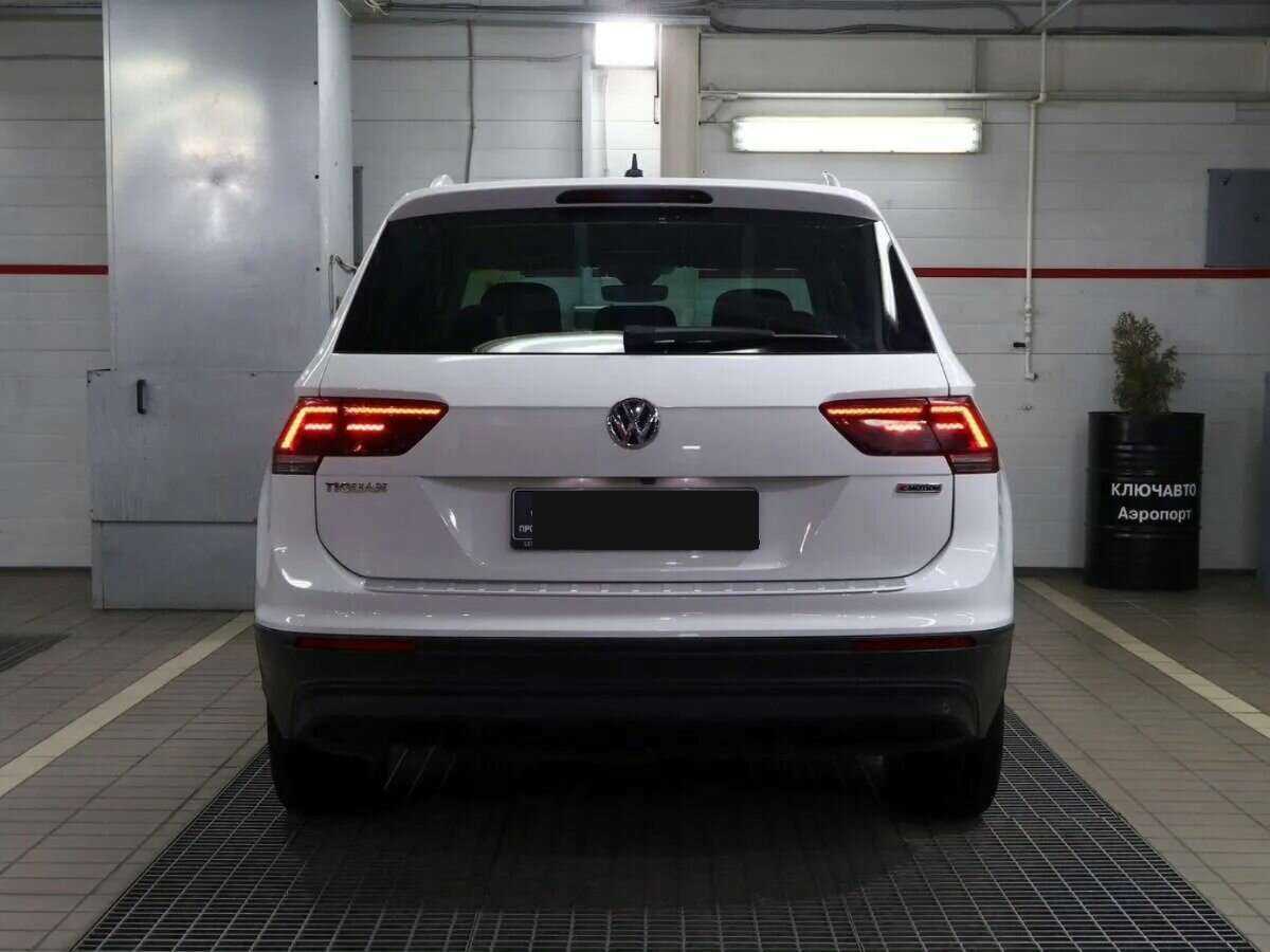 Volkswagen Tiguan б/у, 2020, Роботизированная. Фото: #5