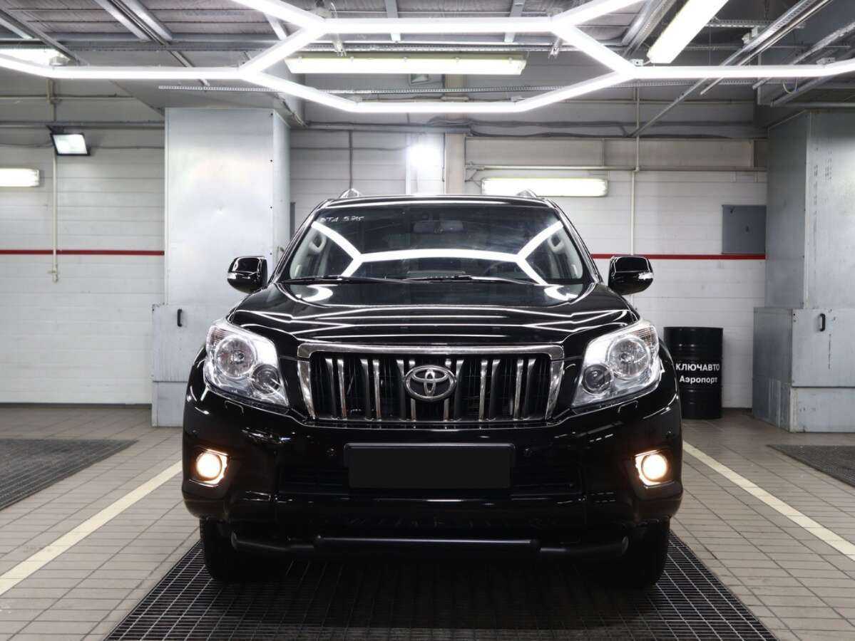 Toyota Land Cruiser Prado б/у, 2013, Автоматическая. Фото: #1