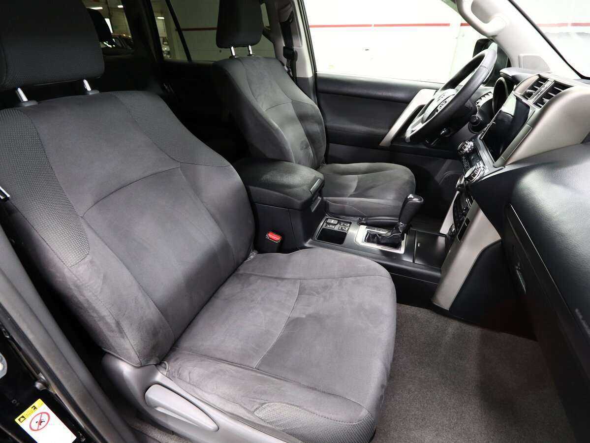 Toyota Land Cruiser Prado б/у, 2013, Автоматическая. Фото: #6