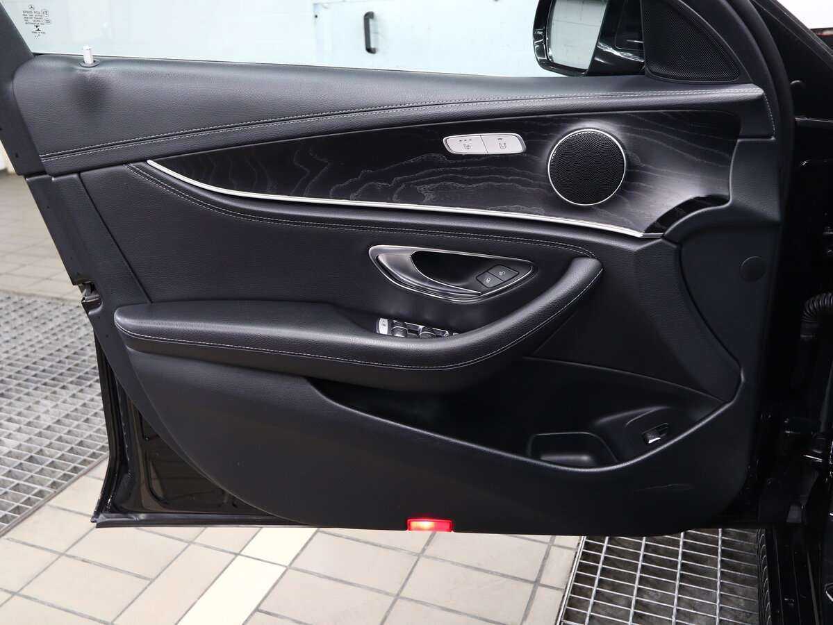 Mercedes-Benz E-Класс б/у, 2018, Автоматическая. Фото: #12