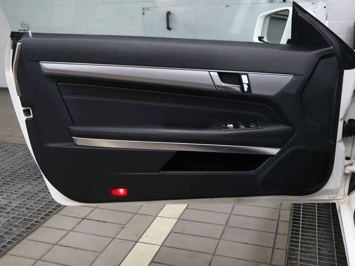 Mercedes-Benz E-Класс б/у, 2013, Автоматическая. Фото: #14