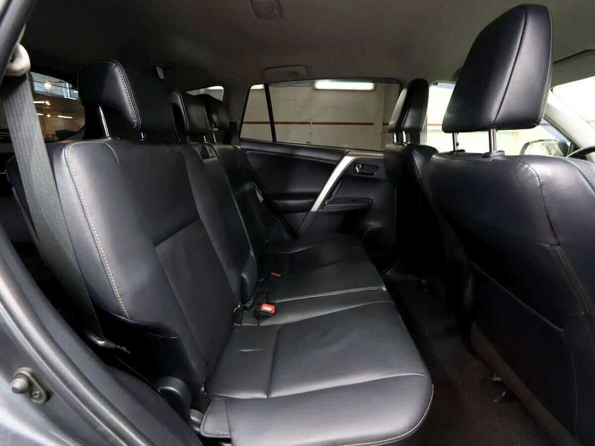 Toyota RAV4 б/у, 2013, Автоматическая. Фото: #11