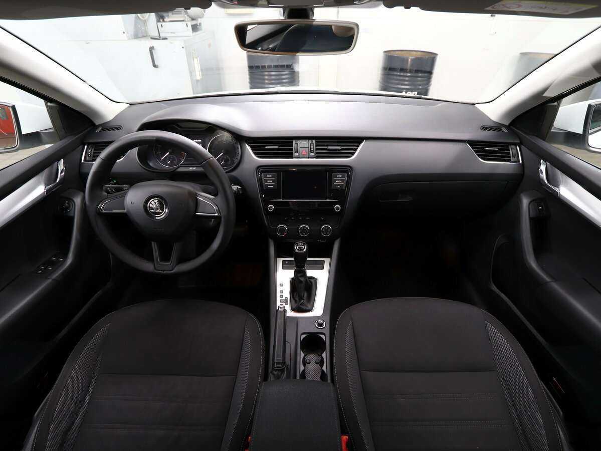 Skoda Octavia б/у, 2018, Роботизированная. Фото: #14